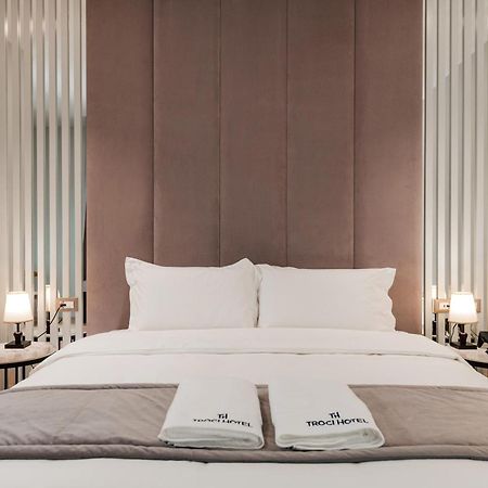 Troci Hotel Kamez Eksteriør bilde