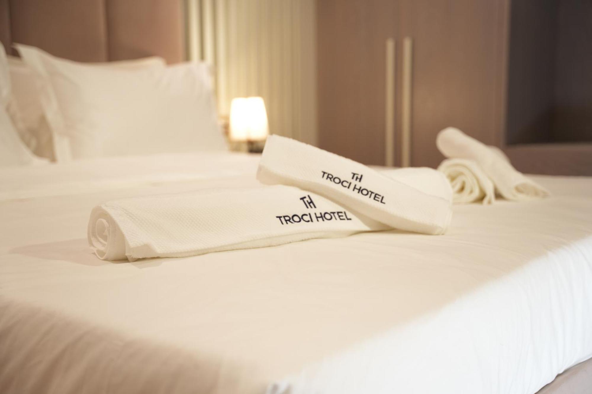 Troci Hotel Kamez Eksteriør bilde