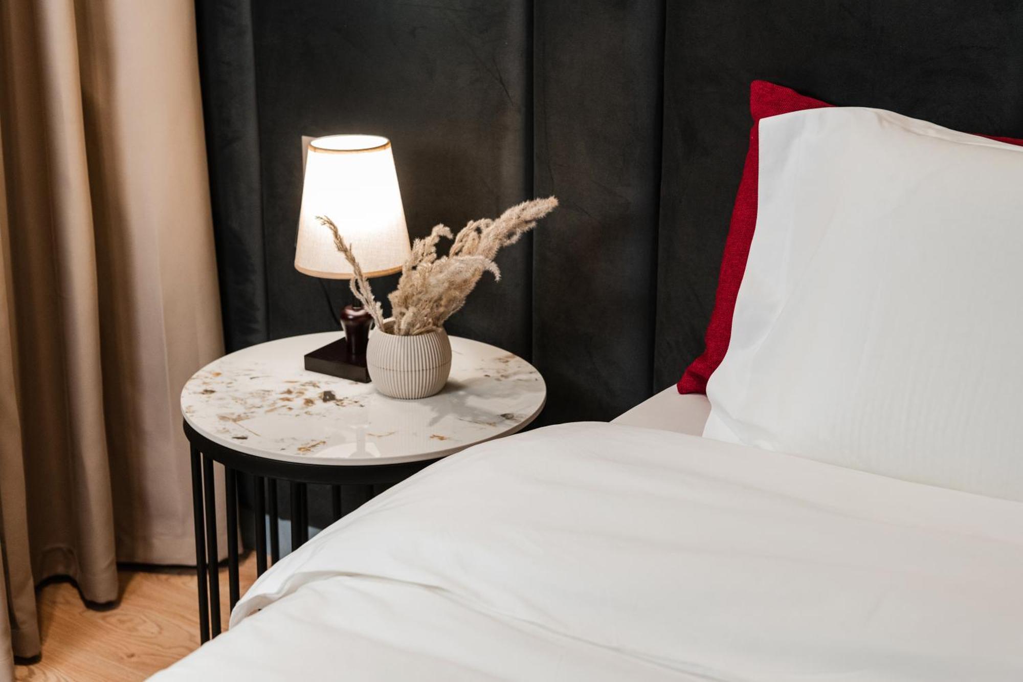 Troci Hotel Kamez Eksteriør bilde