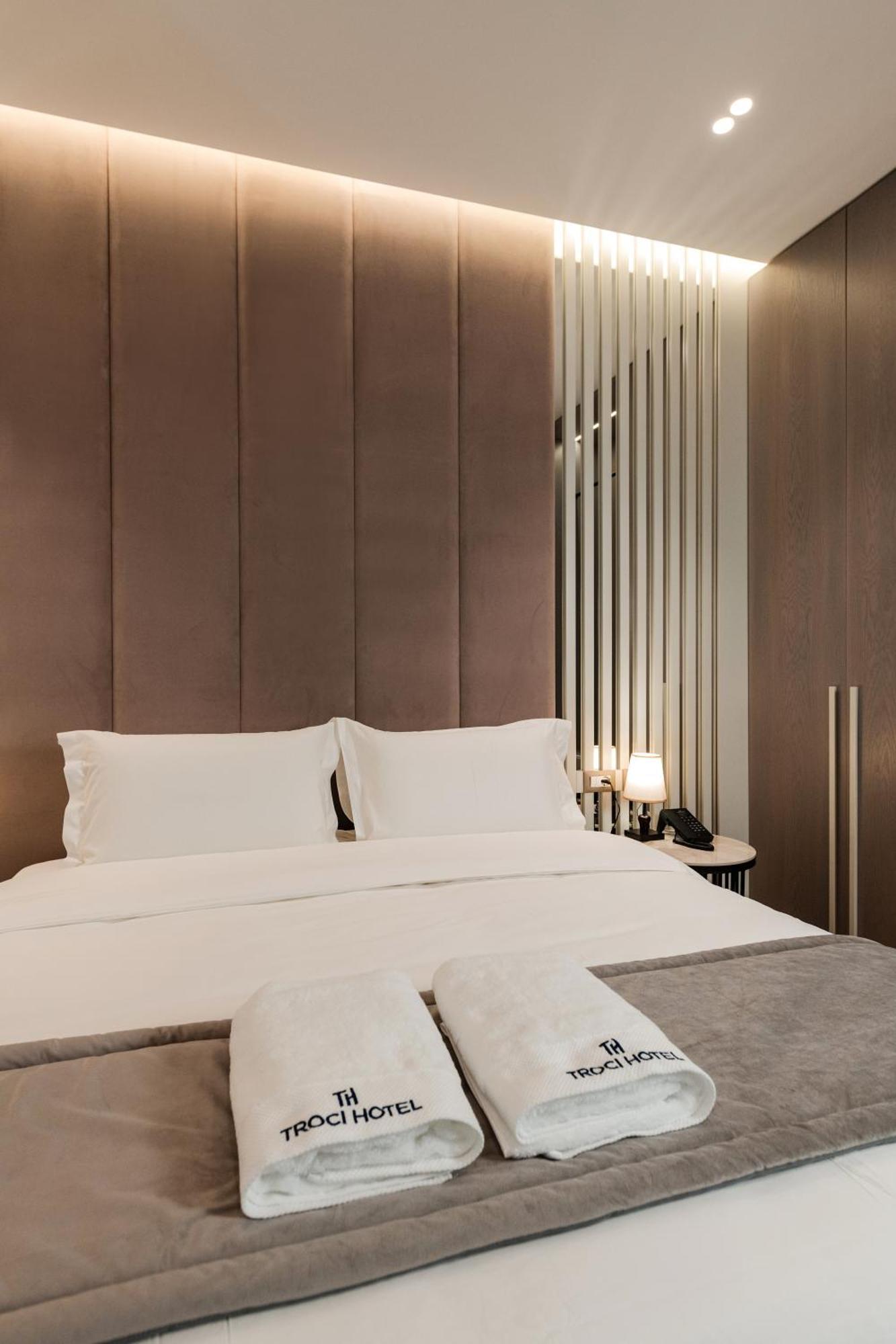 Troci Hotel Kamez Eksteriør bilde