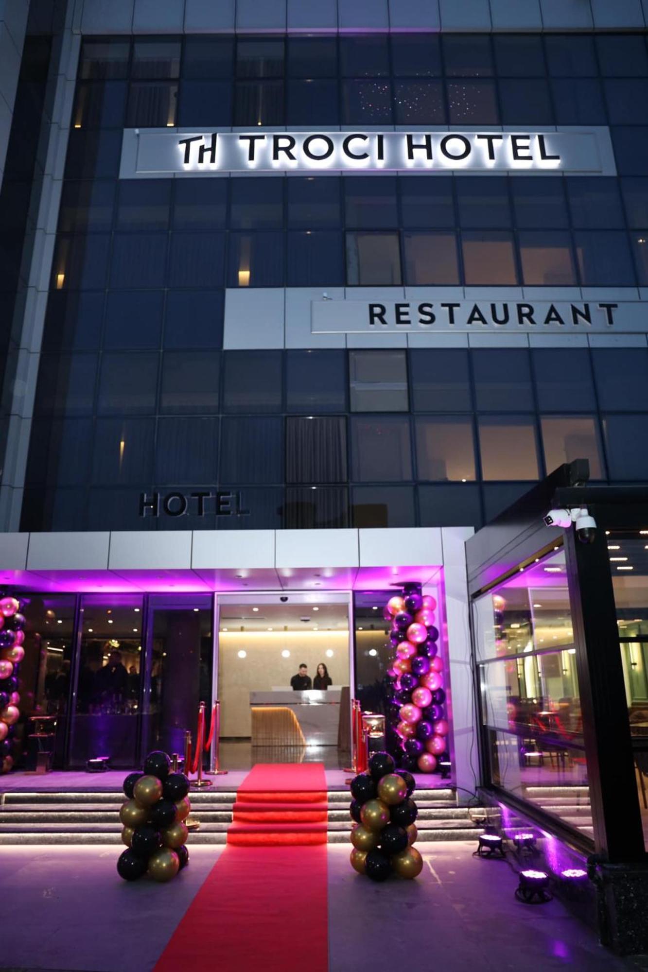 Troci Hotel Kamez Eksteriør bilde